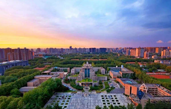 西安交通大學(xué)管理學(xué)院|創(chuàng)新港“管理英才”系列報告之一：數(shù)字經(jīng)濟時代人才培養(yǎng)與管理教育思考