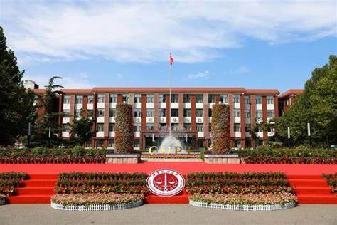 中國(guó)政法大學(xué)MBA開放日活動(dòng)（第三期）｜體驗(yàn)“潤(rùn)商有法”主題論壇