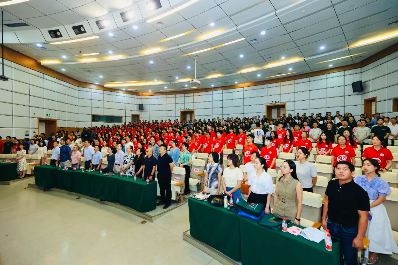 你好，世紀(jì)華誕級新生｜中山大學(xué)政治與公共事務(wù)管理學(xué)院舉行2024迎新師生見面會