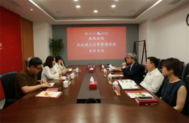 武漢理工大學(xué)管理學(xué)院赴上海高校開展學(xué)科專業(yè)建設(shè)調(diào)研交流