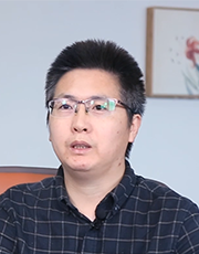 紀(jì)雪洪